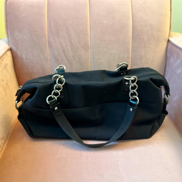 Liz Claiborne Black Shoulder Purse - Picture 2 of 8